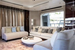 AZIMUT GRANDE 27M-2019