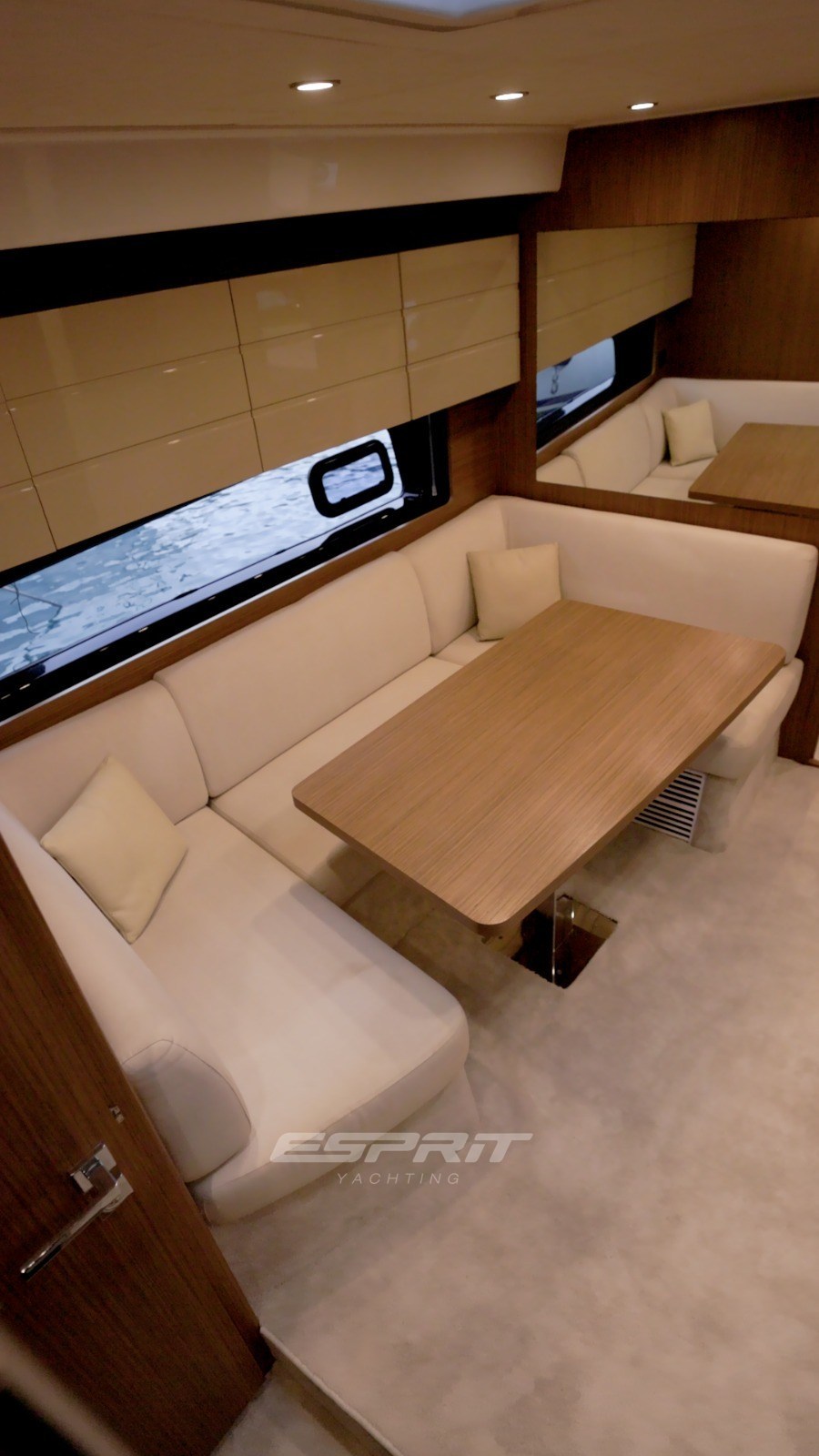 Atlantis 43 2016