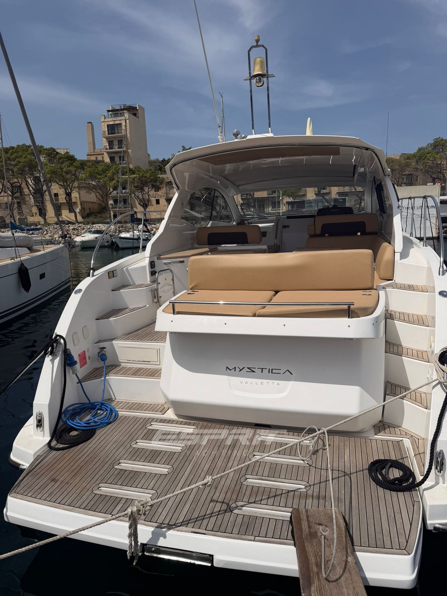 Atlantis 43 2016