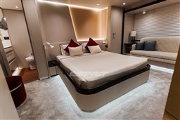 Azimut FLY 78 (2021)