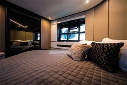 AZIMUT S6 SPORTFLY 2021