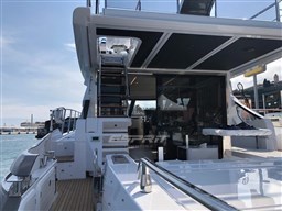 AZIMUT S6 SPORTFLY 2021