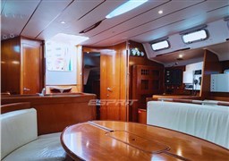 Beneteau FIRST 47.7 (2000)