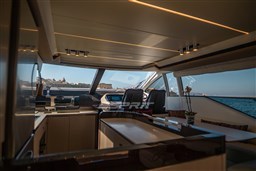 2019 AZIMUT 66 FLYBRIDGE 