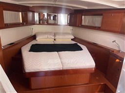 Beneteau OCEANIS 48