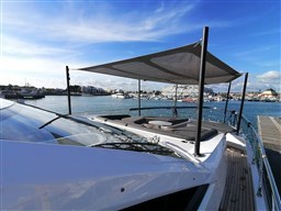 2021 AZIMUT S8