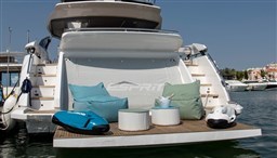 2021 AZIMUT S8