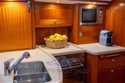 Sweden Yacht 45 (10)