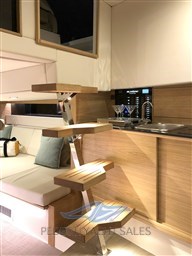 De Antonio Yachts_D42_33