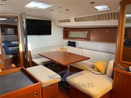 Beneteau Oceanis 48 (6)