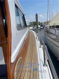 PHOTO-2025-09-22-19-10-09 2.jpg