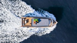 Albatros-Explorer-2-scaled