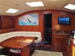 01e06e34-c5bb-45fd-a542-74ed00d3e53a