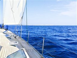 0c64803e-4732-49a3-89c6-4515c9f9fa32