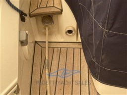 absolute-47-30553120212369545149657049654566x