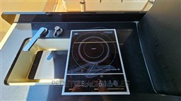 Invictus 460 (13)