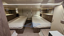 Invictus 460 (18)