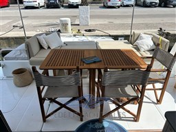 2f387911-ff4e-49f3-9647-5ac63c91320f