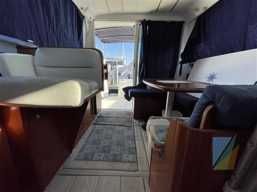 Beneteau Antares Série 9 (18)