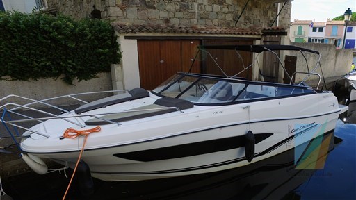 Cap_Camarat_7.5_DC_Serie_2_2