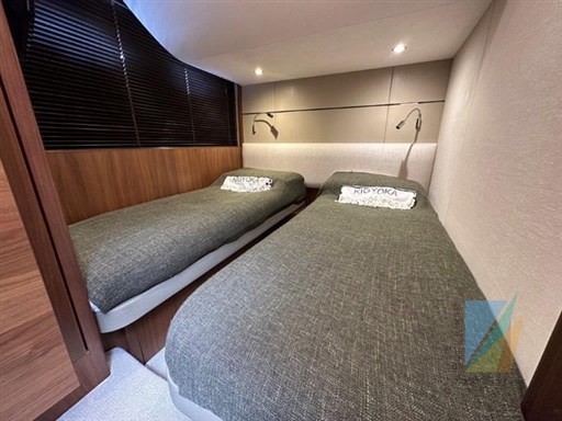 PRINCESS 60 FLY - 2017 (41)