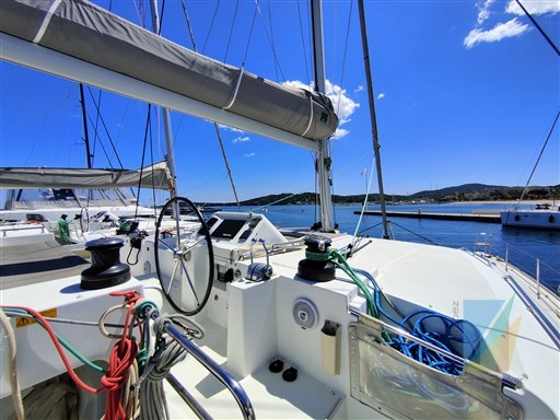 lagoon_450F_1_60