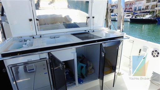 JEANNEAU_Cap_camarat_12.5_WA_12