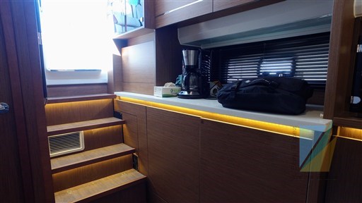 JEANNEAU_Cap_camarat_12.5_WA_35