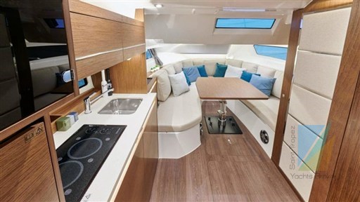 Jeanneau_Cap_Camarat_12,5_WA_14