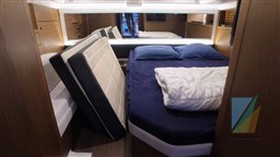 JEANNEAU_Cap_camarat_12.5_WA_39