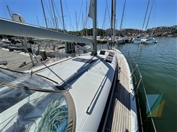 SUN ODYSSEY 490 (32)