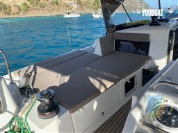 bateau-jeanneau-sun-odyssey (5)