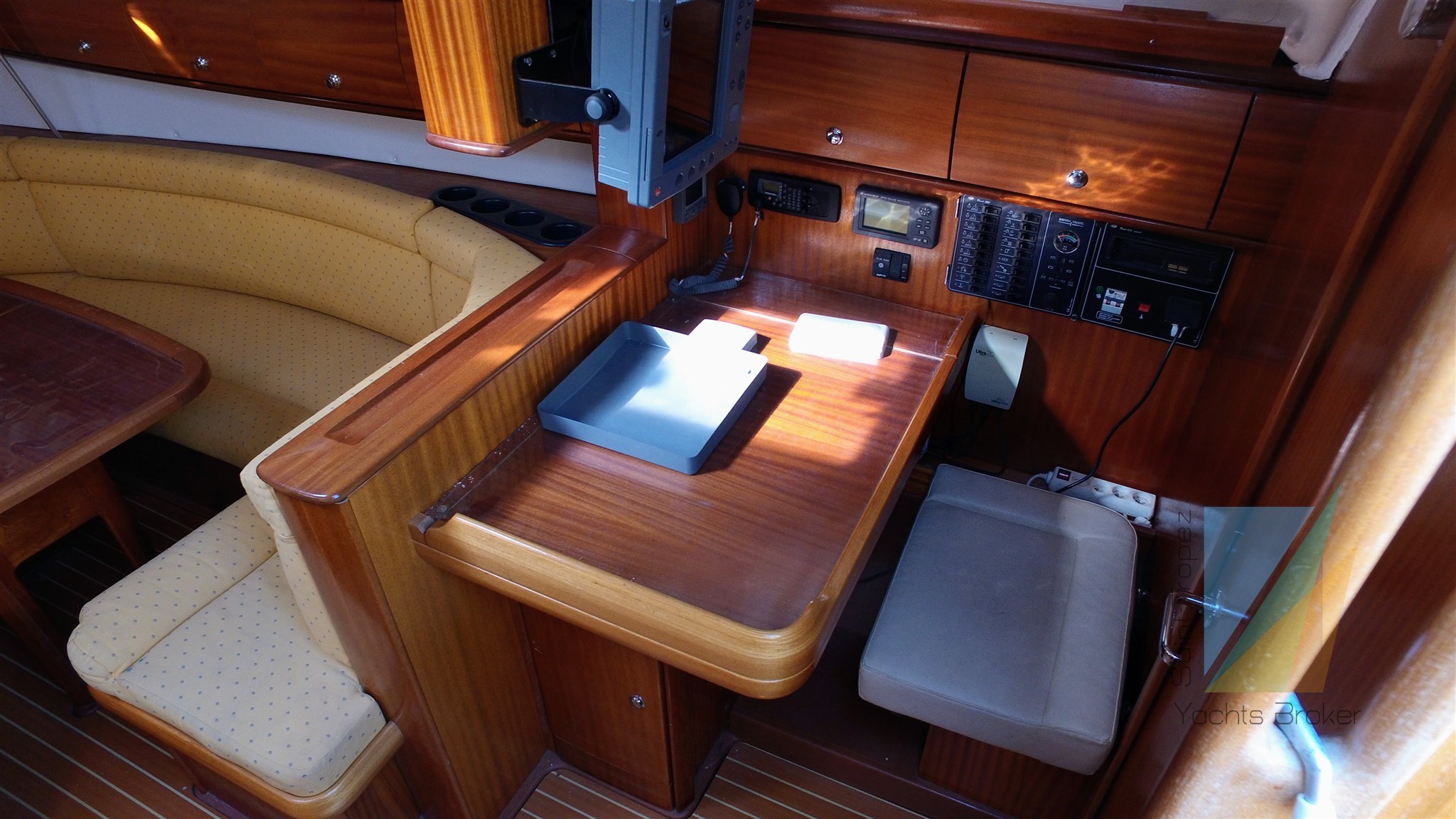 Bavaria_38_Cruiser_23