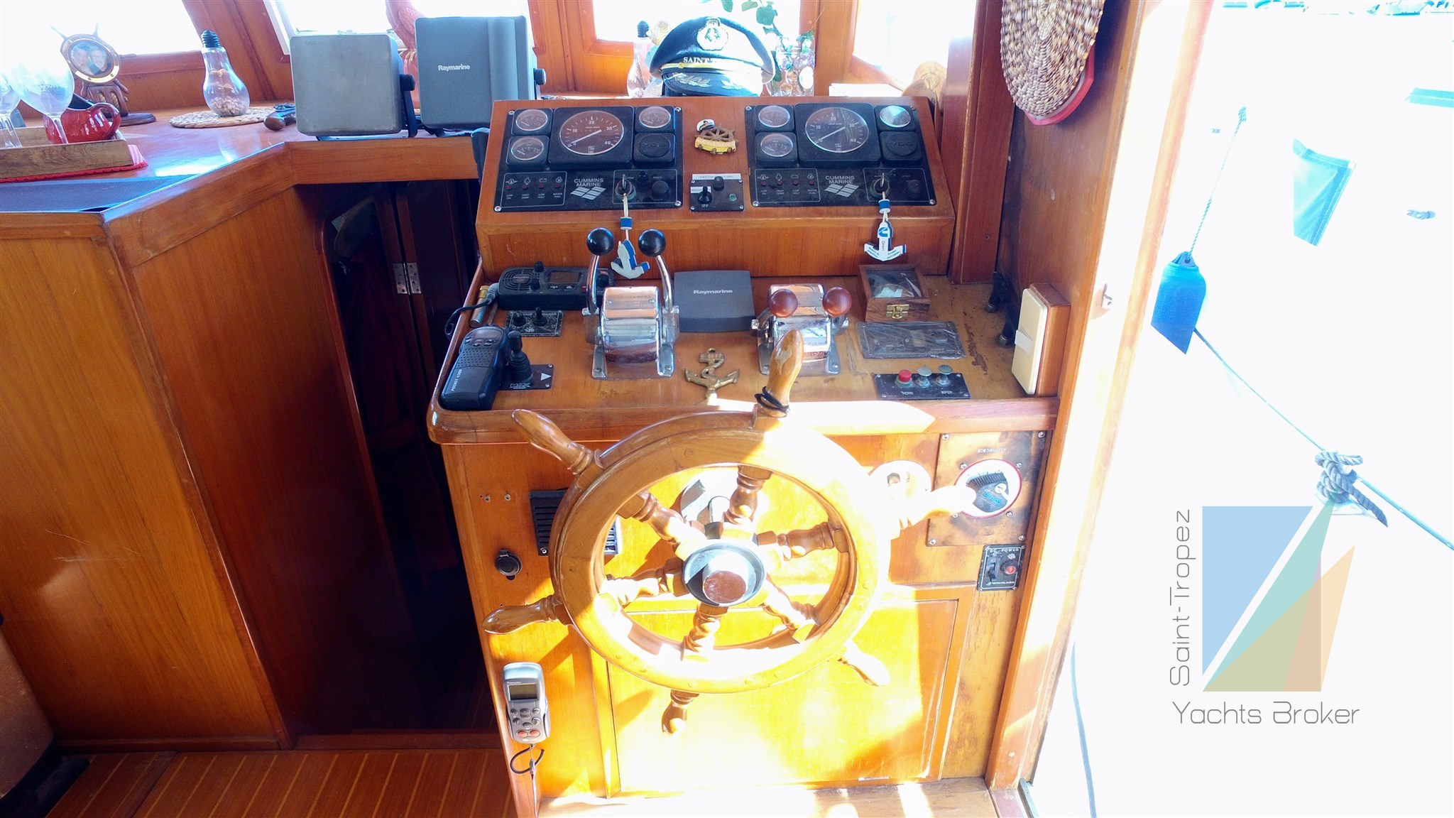 FU-AI_Trawler_42_49