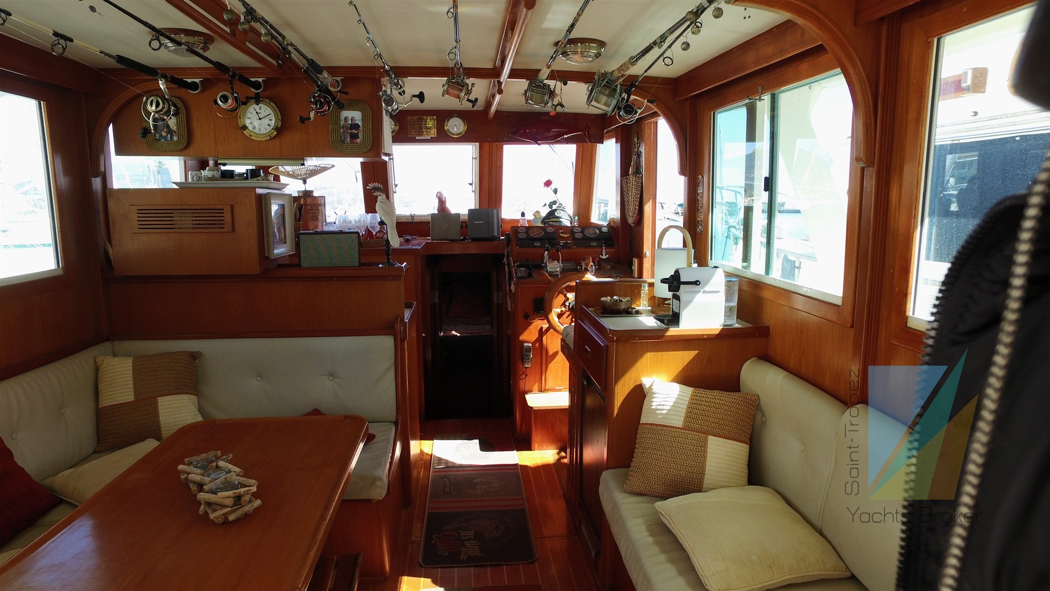 FU-AI_Trawler_42_43