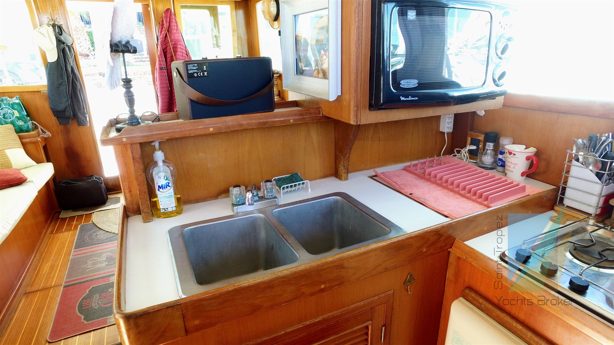 FU-AI_Trawler_42_55