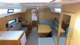 Bavaria_C42_23