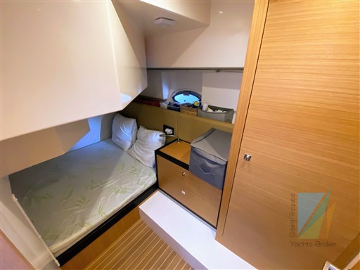 YACHT_FAETON_F360_1
