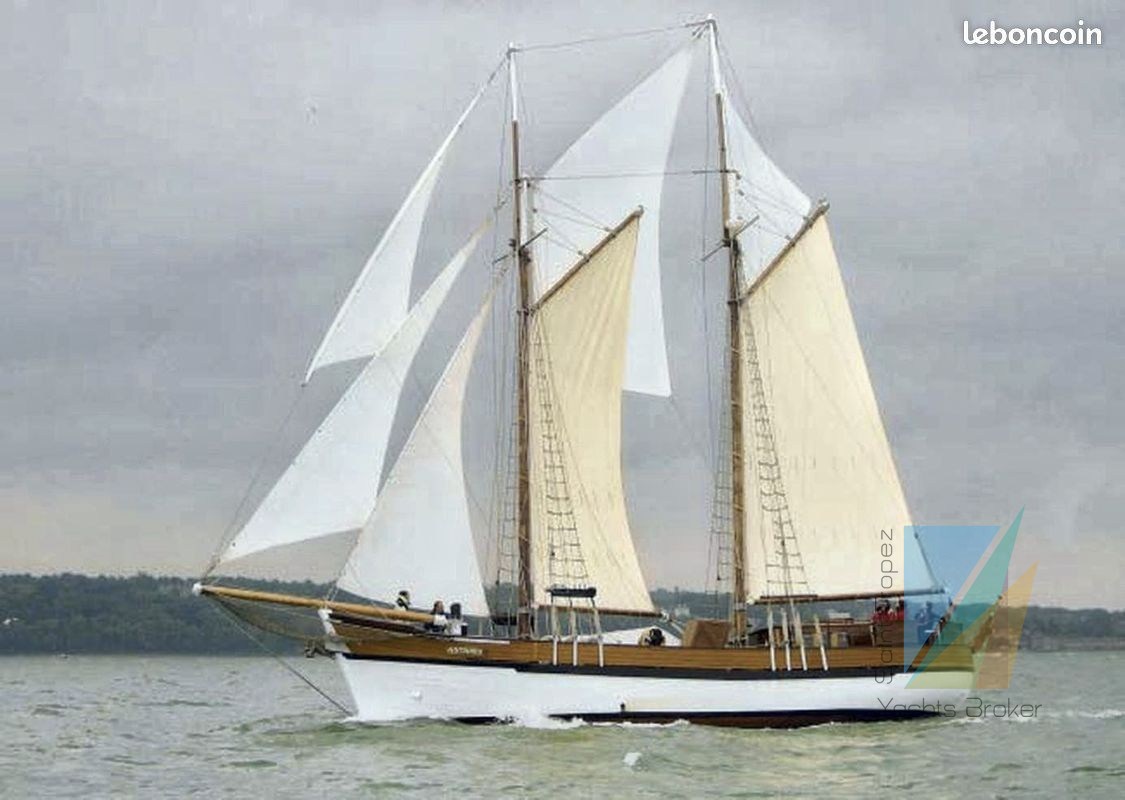 ANTARES SOUS VOILES