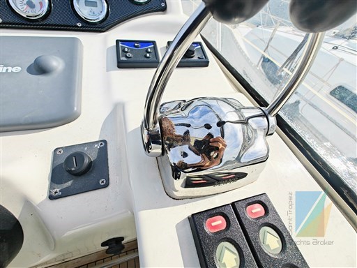 Bavaria 33 Sport  (41)
