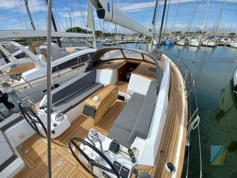 Wauquiez-pilot-saloon-48e-8