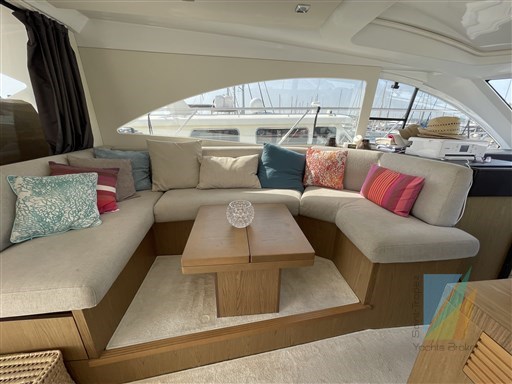 Beneteau GT 49 (19)