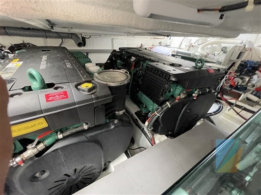 Beneteau GT 49 (94)