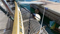 Grand_Banks_36_Classic_17