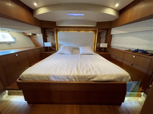 Couach 2800 - VIP Cabin