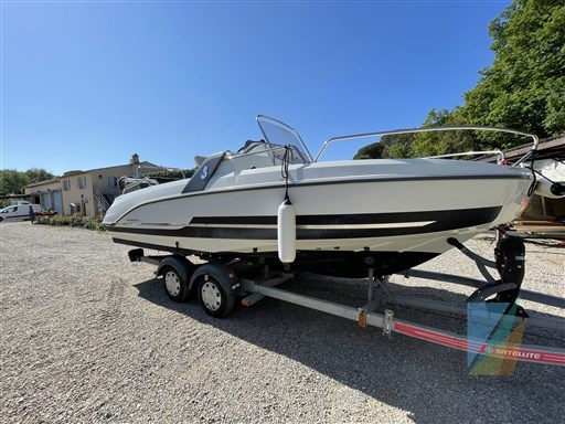 BENETEAU FLYER 6.6 SUNDECK ( (4)