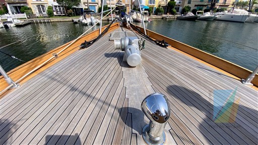 KETCH_CLASSIQUE_CORNU_1975_131