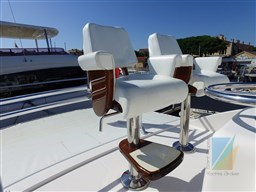 BERTRAM_540_Convertible_27