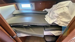 Beneteau_Sense_50_26