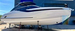 Fairline_F_Line_33_1